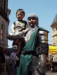 Der Ritter von Heute bringt seinen Nachwuchs mit!, © HMW