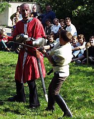 ein junger Herausforderer aus dem Publikum, © SUS