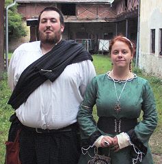 Lady DeBruce und ihr Krieger, © HMW